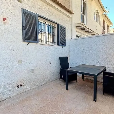 Spacious Townhouse Calas Blancas Beachside